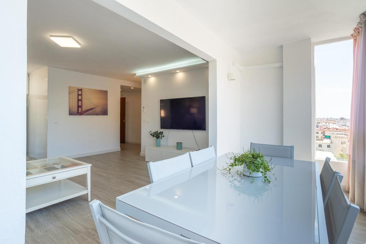 Atalaya Beach By Ele Apartments Rincon de la Victoria Luaran gambar